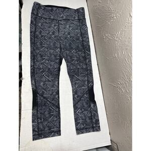 Lululemon Pace Rival Crop (22")Formation Legging Alpine White Black Womens SZ 4‎